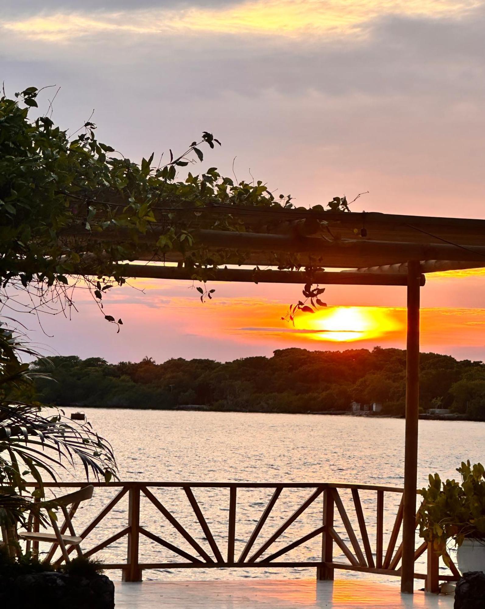 Orika Del Mar Hotel Исла-Гранде Экстерьер фото